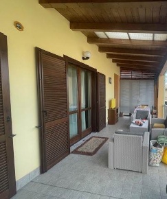 Foto Appartamento a Piacenza Via Colombo di 160 m² con 4 locali in vendita