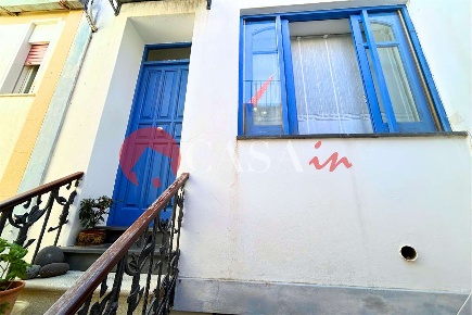 Foto Appartamento a Lipari di 102 m² con 6 locali in vendita