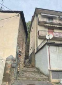 Foto Appartamento in Via Santa Maria, Albino in vendita