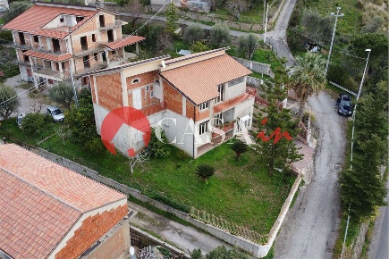Foto Villa in C.da Vallebruca 136, Sant'Agata di Militello in vendita