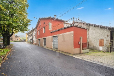 Foto Appartamento in VIA GUGLIELMO MARCONI 46, Quattro Castella Centro