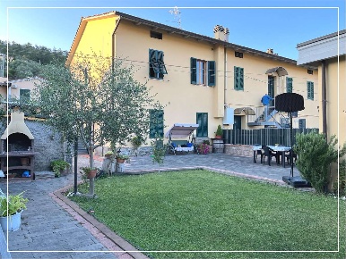 Foto Appartamento a Serravalle Pistoiese di 170 m² con 4 locali in vendita