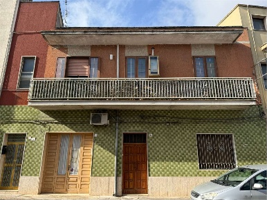 Foto Appartamento in Via Francesco Scarafile 8, Latiano in vendita