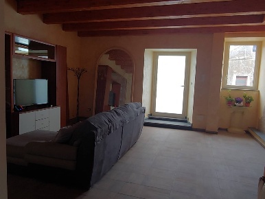 Foto Appartamento in Via Cavour 45, Trecastagni di 90 m² con 3 locali
