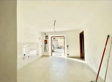 Foto Appartamento a Seravezza di 75 m² con 4 locali in vendita