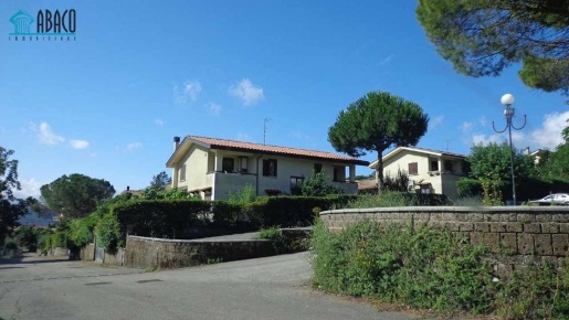 Foto Villa in via Papa Giovanni XXIII, Mercogliano in vendita