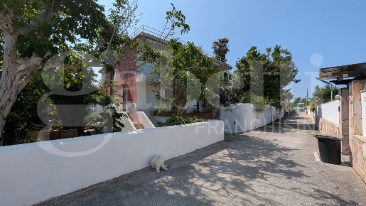 Foto Villa unifamiliare in Via Giovenale 00, Bacoli Centro di 260 m²