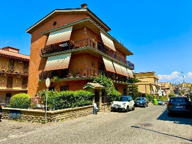 Foto Appartamento in Angelo Bianchi, Roma Tor Vergata di 120 m² in affitto