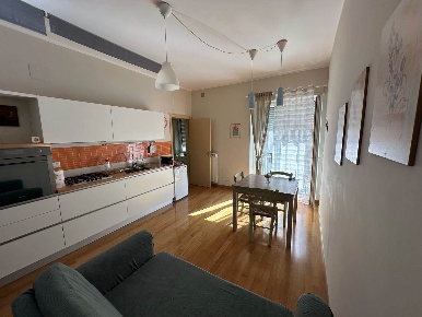 Foto Appartamento a Battipaglia Centro di 50 m² con 2 locali in vendita