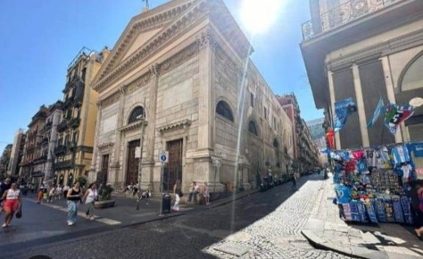 Foto Appartamento a Napoli Monte Santo di 60 m² con 2 locali in vendita