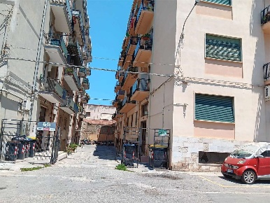 Foto Appartamento in VIA NICOLA GIUNTA 33, Reggio di Calabria Sbarre
