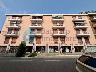 Foto Appartamento in Viale Volta 51A, Novara San Paolo di 90 m² in vendita