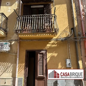 Foto Villa unifamiliare in Via Ferrara, Ficarazzi di 70 m² con 2 locali