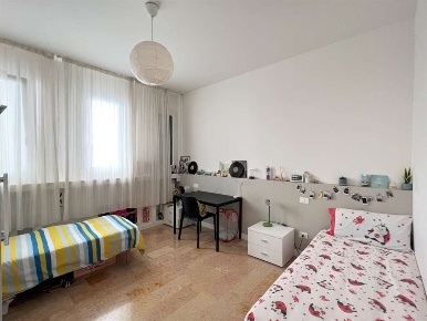 Foto Appartamento in Via Mestrina  9, Venezia Mestre di 95 m² con 6 locali