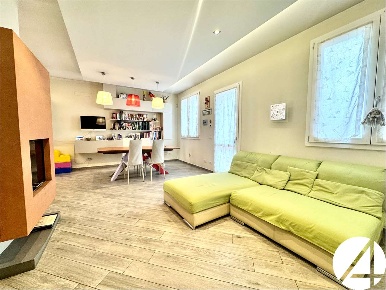 Foto Appartamento in VIA PONTASSIO 40, Serravalle Pistoiese di 108 m²