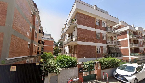 Foto Appartamento in Via dei Buonvisi 190, Roma Casetta Mattei - Corviale