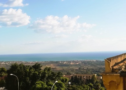Foto Appartamento in Vicolo degli Eroi 12, Agrigento di 118 m² con 4 locali