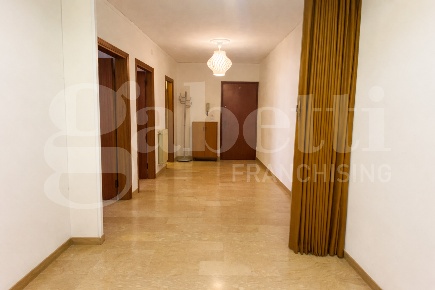 Foto Appartamento in Dorsoduro, Venezia Dorso Duro - San Barnaba di 55 m²