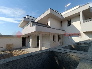 Foto Appartamento in Via Marconi 30, Busto Garolfo Centro di 130 m²