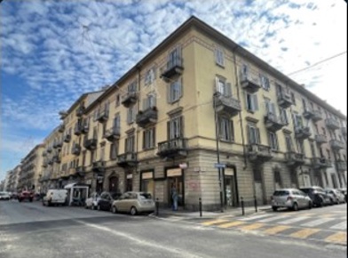 Foto Appartamento a Torino Cenisia di 128 m² con 5 locali in vendita
