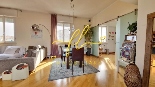 Foto Appartamento a Livorno Attias - Marconi di 131 m² con 4 locali