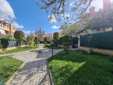 Foto Appartamento in Via Elena Brandizzi Gianni 73, Roma Ponte Mammolo