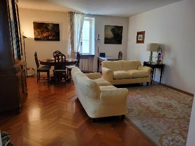 Foto Appartamento a Piacenza Centro Storico di 150 m² con 5 locali