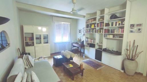 Foto Appartamento a Stradella Centro di 75 m² con 4 locali in vendita
