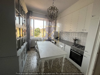 Foto Appartamento a Firenze Campo di Marte di 120 m² con 6 locali