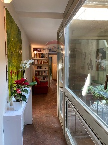 Foto Appartamento in Via Pignolo, Bergamo Centro di 68 m² con 2 locali