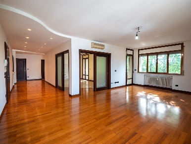 Foto Appartamento a Venezia Mestre di 155 m² con 5 locali in vendita