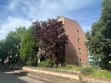 Foto Appartamento a Sant'Ilario d'Enza Centro di 120 m² con 7 locali