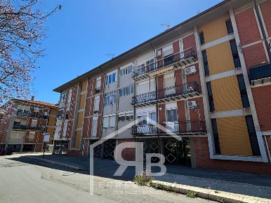 Foto Appartamento in Largo Pasquale Calapso 3, Palermo Guadagna di 90 m²