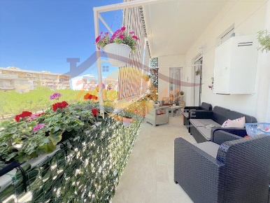 Foto Appartamento in via luigi cassia, Siracusa Mazzarrona di 147 m²