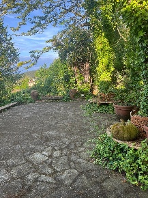 Foto Villa unifamiliare a Lucca San Lorenzo a Vaccoli di 224 m² in vendita