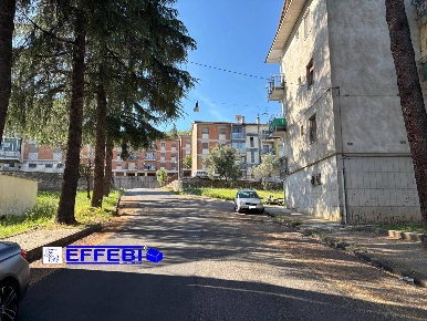 Foto Appartamento in Piazza Caulonia, Cosenza Stadio - Città 2000 di 120 m²