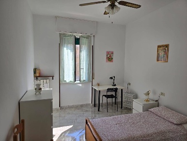 Foto Appartamento in Via Delle Forze Armate, Milano Baggio di 80 m²
