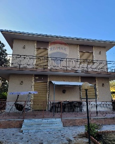 Foto Appartamento in Via San Gaetano, Mascalucia in vendita
