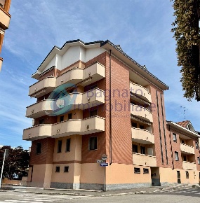 Foto Appartamento in Via Perazzi 56, Novara San Martino di 136 m²