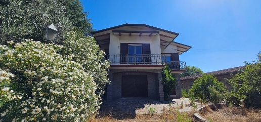 Foto Villa singola a Cervia Tagliata di 270 m² con 11 locali in vendita