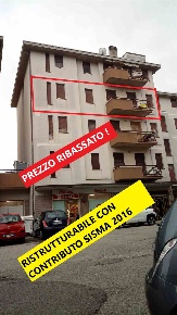 Foto Appartamento in -, Matelica Centro di 104 m² con 6 locali in vendita