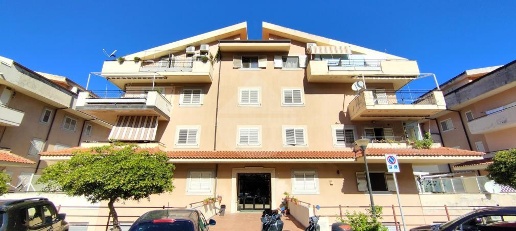 Foto Appartamento in Via Nazionale, Pizzo di 66 m² con 2 locali in vendita