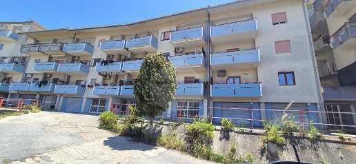 Foto Appartamento in Contrada La Parrera, Pizzo Centro di 110 m² in vendita