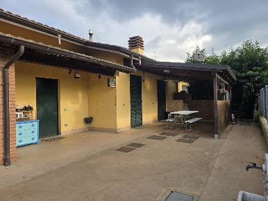 Foto Villa bifamiliare a Podenzano Centro di 110 m² con 3 locali in vendita