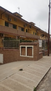 Foto Appartamento in pizzo, Pizzo di 90 m² con 3 locali in vendita