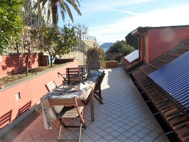 Foto Villa a Alassio in vendita
