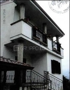 Foto Villa unifamiliare in Via Besidiae - 87043 Bisignano (CS), Bisignano