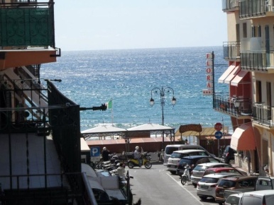 Foto Appartamento a Alassio in vendita