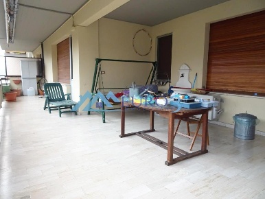 Foto Appartamento a Folignano di 140 m² con 6 locali in vendita