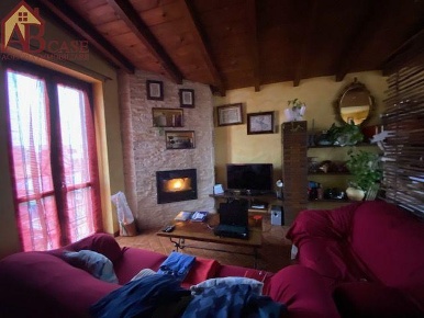 Foto Appartamento in via mazzini, Gambolò Centro di 100 m² con 3 locali